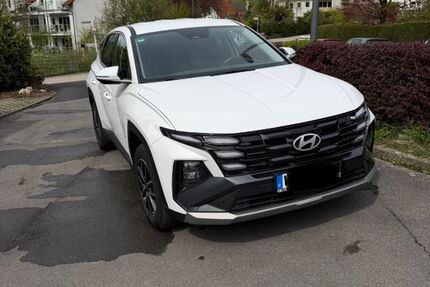 Hyundai TUCSON 35.416 km 24.500 &euro; Wuppertal 42111