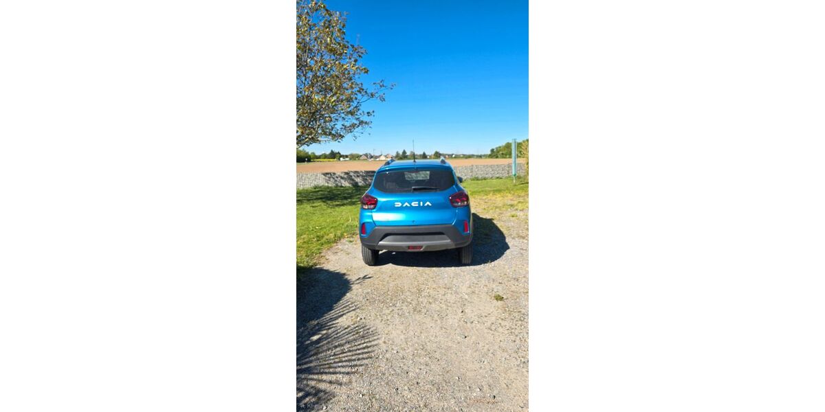 Dacia Spring 22.500 km 8.999 &euro; Dormagen 41539