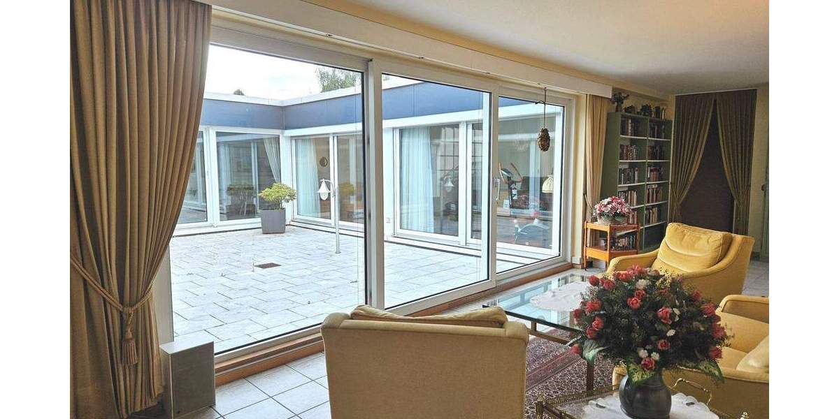 Exklusiver Atrium-Bungalow mit Gartenfläche in begehrter Lage von Sprockhövel-Haßlinghausen 5 zimmer