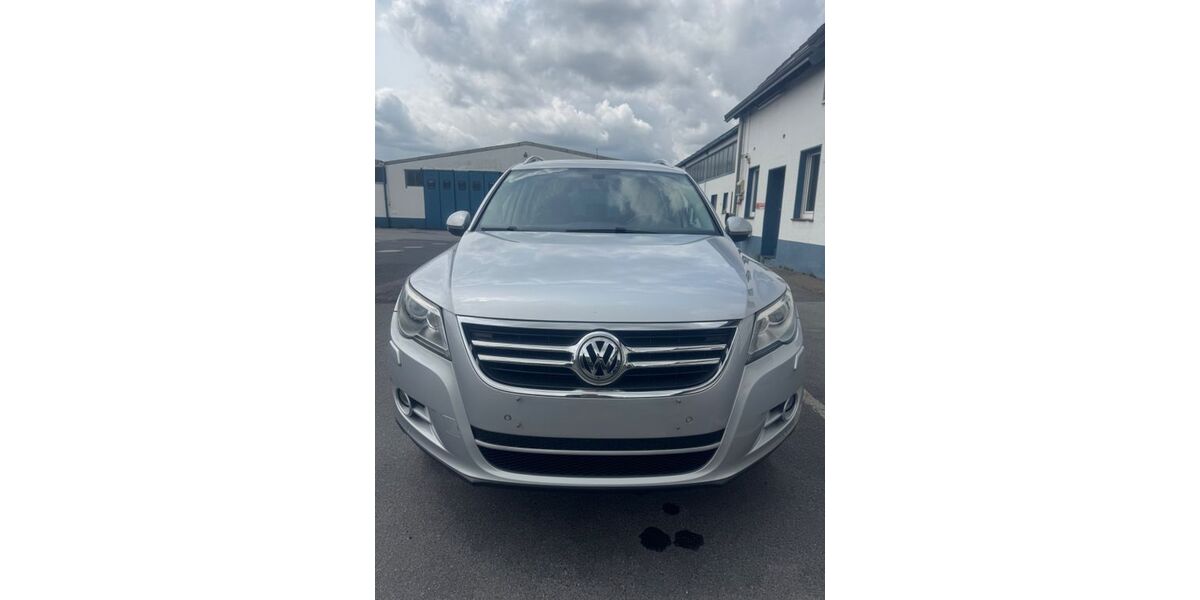 VW Tiguan 152.000 km 7.950 &euro; Monheim am Rhein 40789