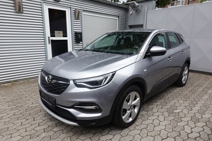 Opel Grandland (X) 118.000 km 12.999 &euro; Düsseldorf 40231