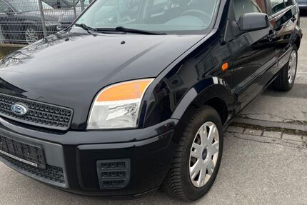 Ford Fusion 170.000 km 2.700 € Hilden 40721