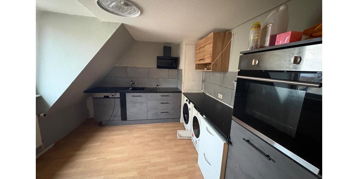 Dachgeschoßwohnung Hagen Hagen-Mitte - 3 Zimmer, 80 m&sup2;, 600&euro; | Angebot:26464146