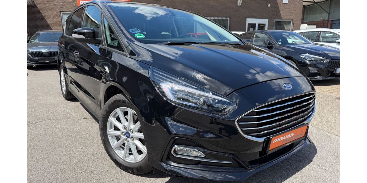 Ford S-Max 90.600 km 15.880 &euro; Düsseldorf 40549