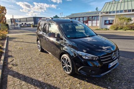 Mercedes-Benz T-Klasse 22.600 km 28.900 € Köln 50935