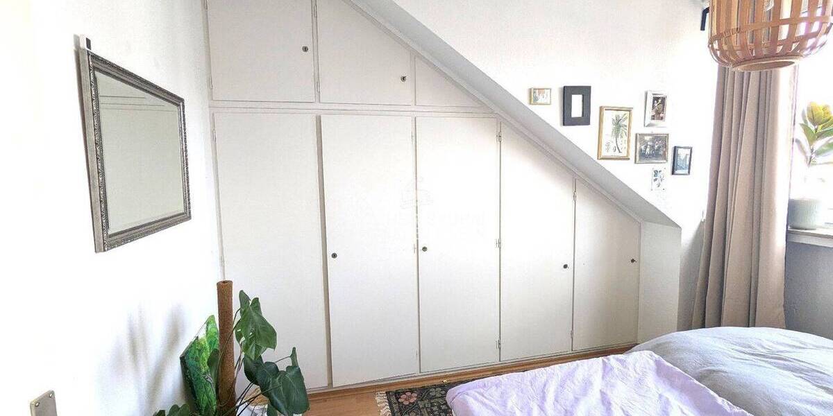 Etagenwohnung Düsseldorf Pempelfort - 2 Zimmer, 57 m&sup2;, 650&euro; | Angebot:26276670