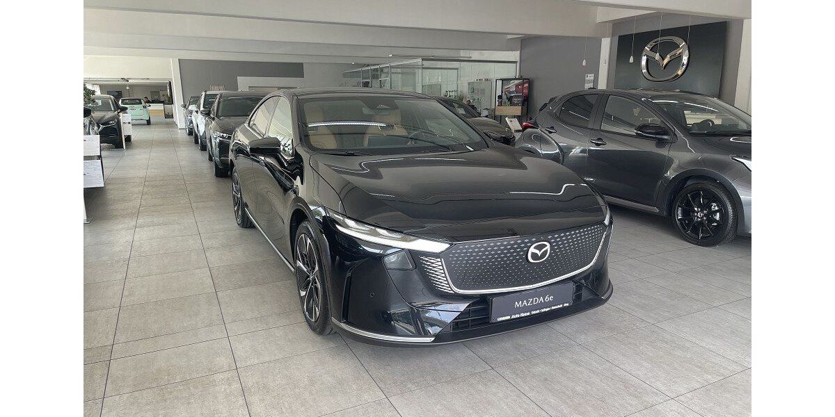 Mazda 6e 5.000 km 39.490 &euro; Remscheid 42855