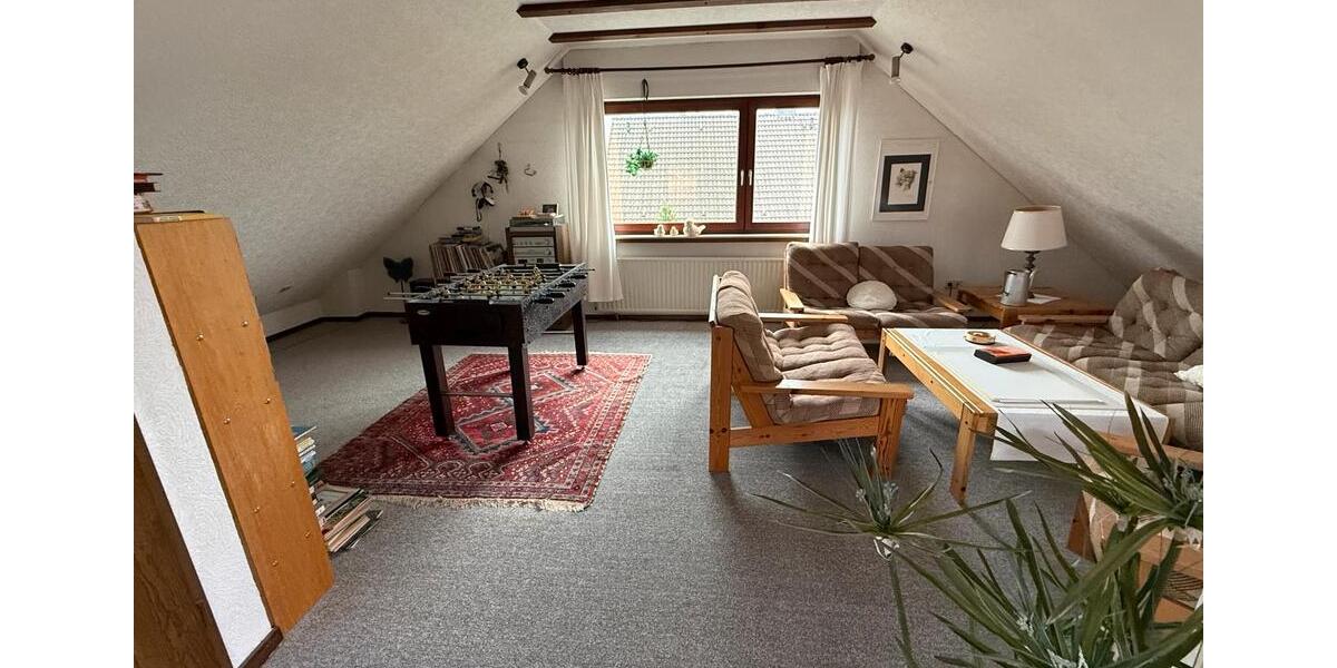 Einfamilienhaus Hückeswagen - 7 Zimmer, 160 m&sup2;, 465.000&euro; | Angebot:26900543