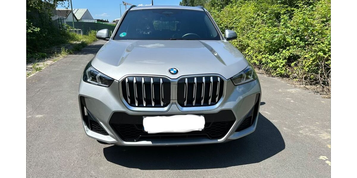 BMW X1 32.000 km 33.000 &euro; Düsseldorf 40470