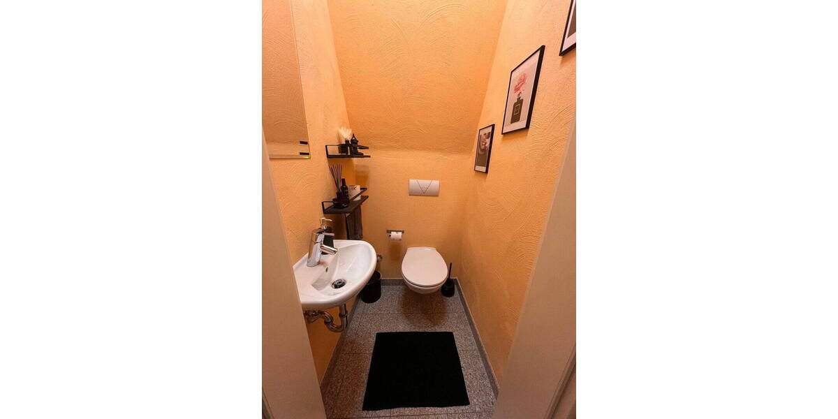 Etagenwohnung Bergisch Gladbach Kaule - 2 Zimmer, 80 m&sup2;, 390.000&euro; | Angebot:26377232