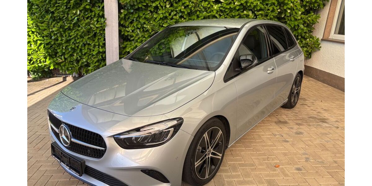 Mercedes-Benz B 200 1.100 km 41.900 &euro; Marienheide-Rodt 51709