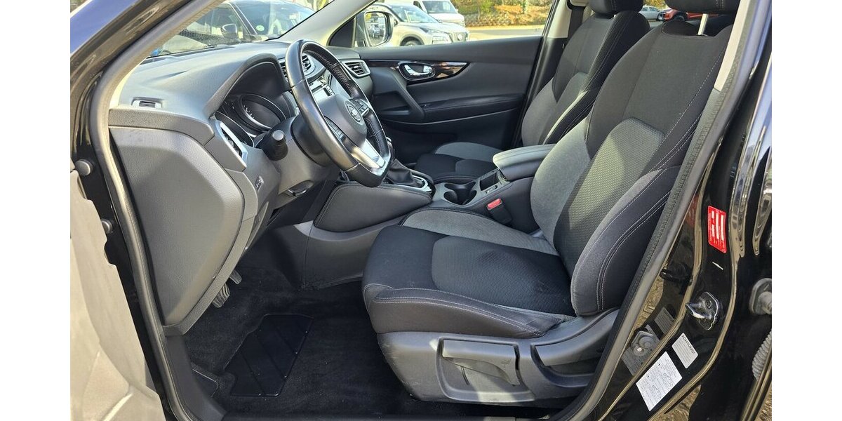 Nissan Qashqai N-Connecta Automatik|AHK|Winterpaket|LED 79.663 km 18.450 &euro; Wermelskirchen 42929