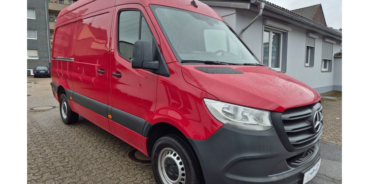 Mercedes-Benz Sprinter 138.000 km 19.990 &euro; Düsseldorf 40591
