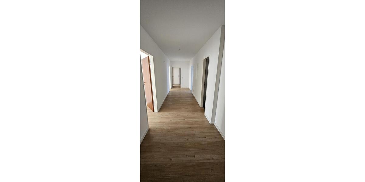Etagenwohnung Ratingen - 4 Zimmer, 116 m&sup2;, 1.540&euro; | Angebot:26262465