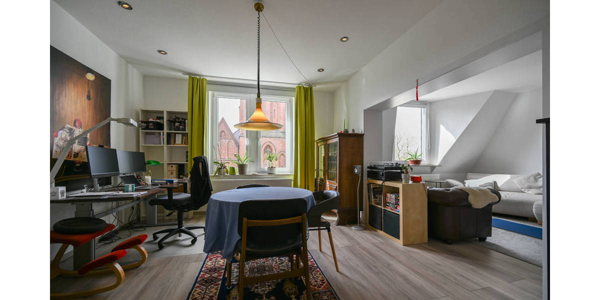 Etagenwohnung Hattingen - 3 Zimmer, 110 m&sup2;, 760&euro; | Angebot:26275710