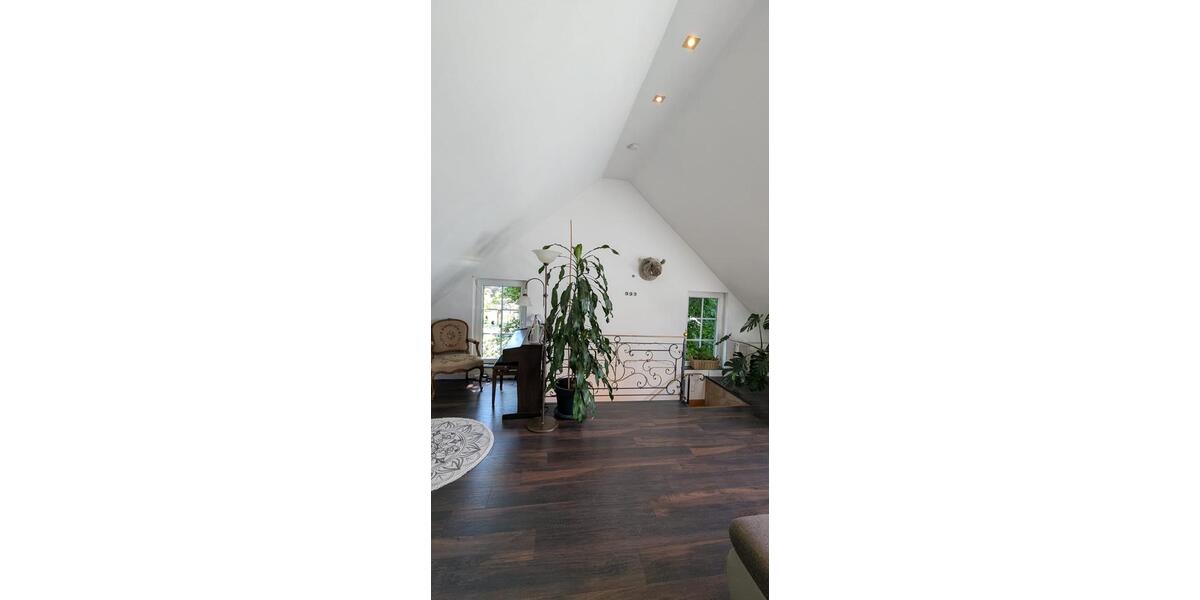 Etagenwohnung Herdecke - 2.5 Zimmer, 85 m&sup2;, 279.000&euro; | Angebot:26286947