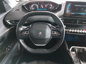 5008 Allure 7-Sitzer Kam Navi SHZ Tempo DAB