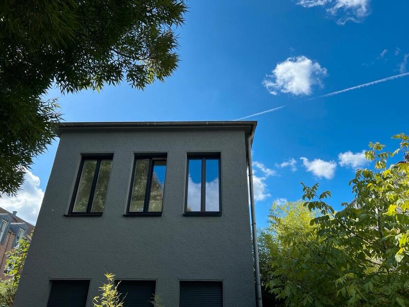 Makleranfragen NICHT erwünscht! Rarität: Hinterhofhaus
