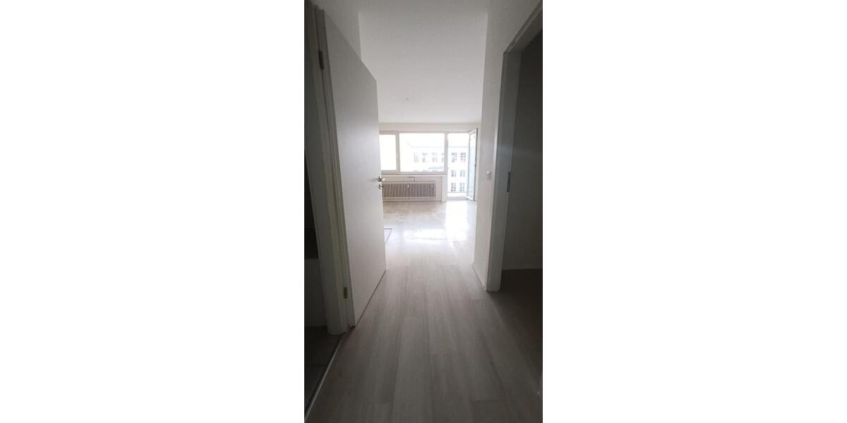 Etagenwohnung Wuppertal Elberfeld - 1 Zimmer, 37 m&sup2;, 406&euro; | Angebot:25646812