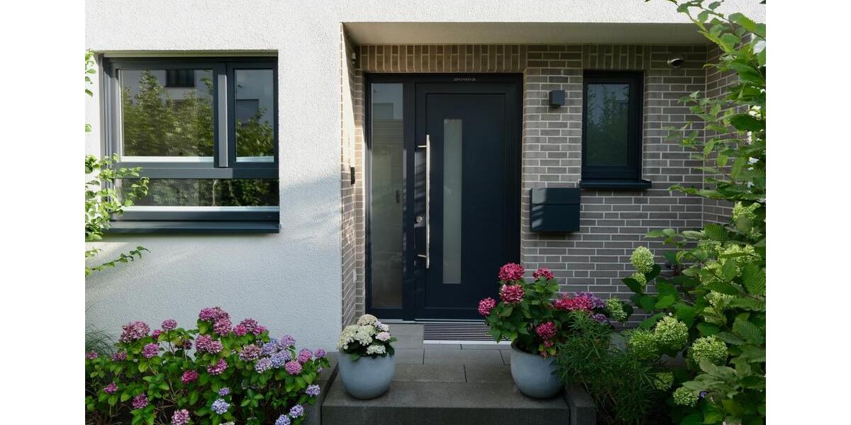 Reihenhaus Düsseldorf Stadtbezirk 3 - 6 Zimmer, 178 m&sup2;, 1.525.000&euro; | Angebot:27085428