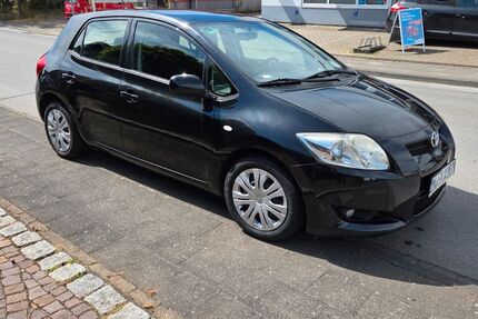 Toyota Auris 161.000 km 2.700 € Monheim am Rhein 40789