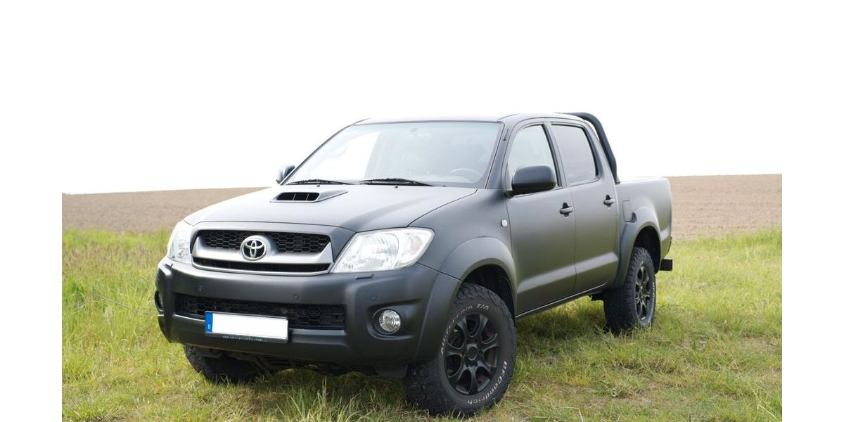 Toyota Hilux 113.900 km 22.800 &euro; Wuppertal 42111