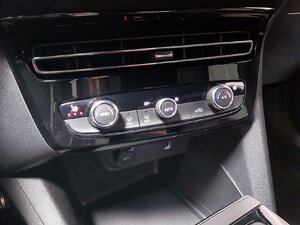 Opel Mokka Ultimate 1.2 *Kam *SHZ *LHZ *Navi 55.241 km 19.880 € HAAN 42781