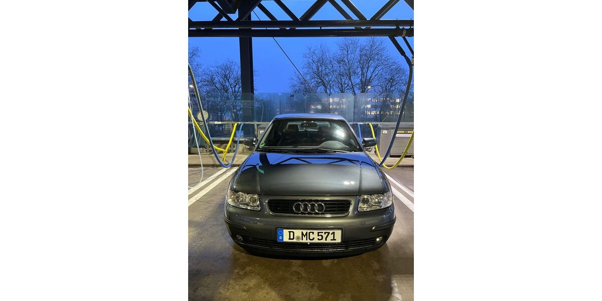 Audi A3 39.900 km 9.900 &euro; Düsseldorf 40589