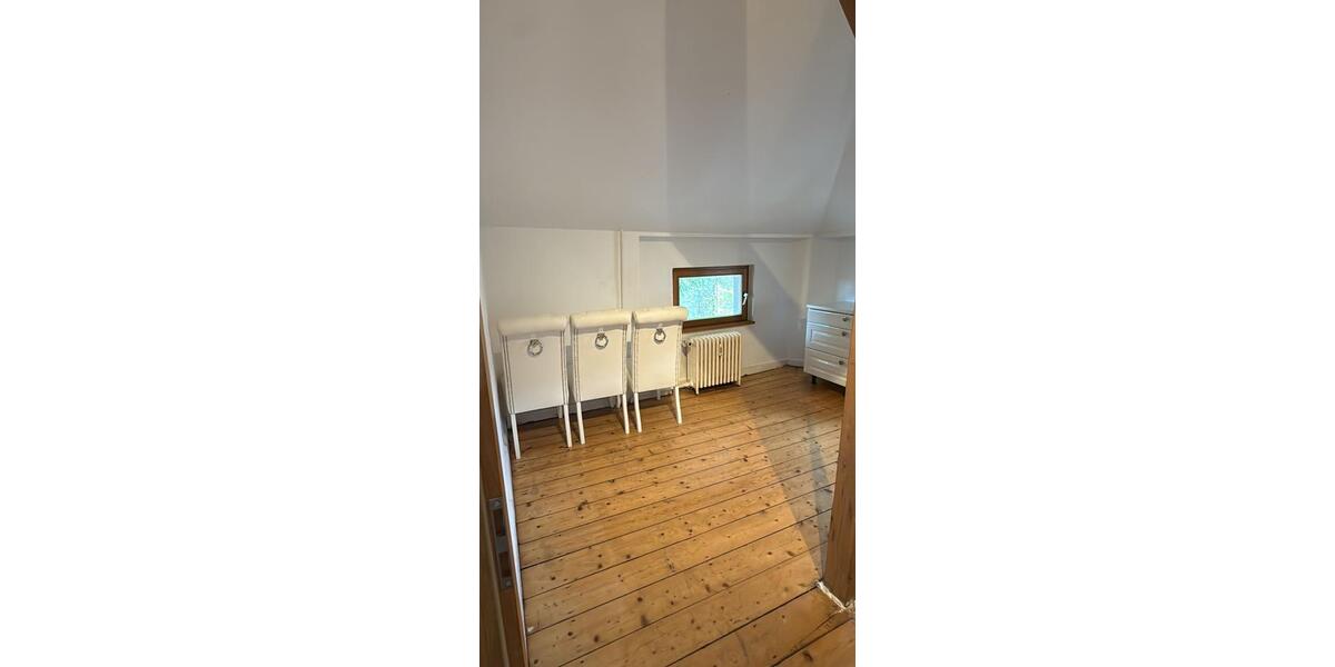Dachgeschoßwohnung Wuppertal Gemarkung Langerfeld - 3 Zimmer, 95 m&sup2;, 760&euro; | Angebot:26147742