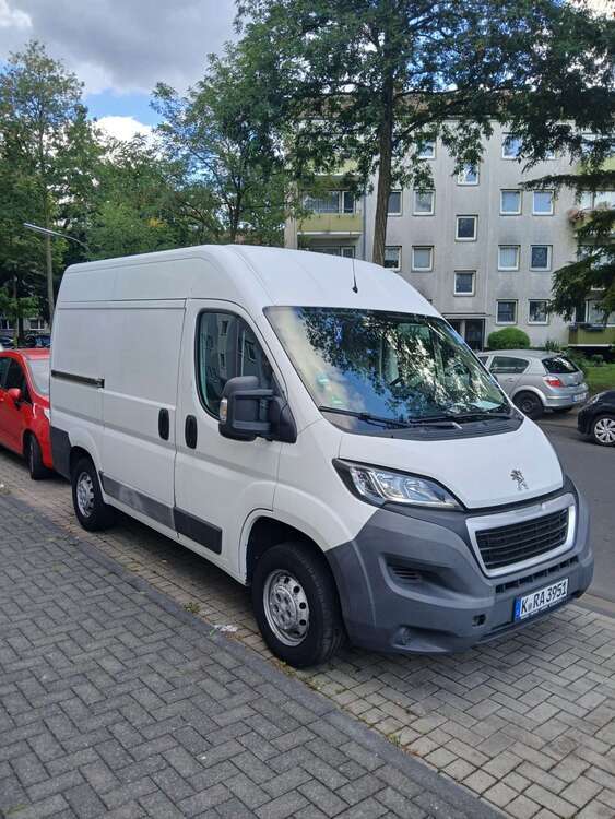 Peugeot Boxer 257.324 km 6.899 € Humboldt-Gremberg (Köln) 51105