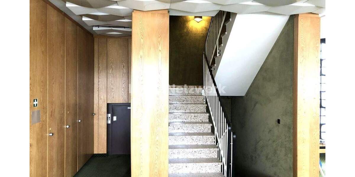 Gepflegtes und vermietetes Wohn- und Geschäftshaus in zentraler Lage zimmer