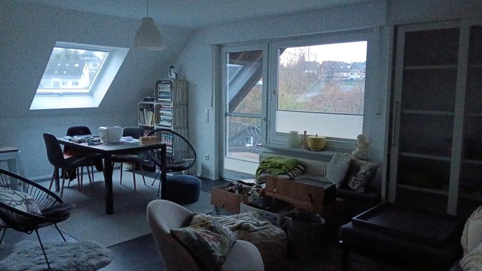Helle Dachgeschosswohnung in Kürten-Biesfeld zu vermieten 3 zimmer