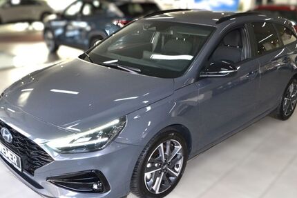 Hyundai i30 17.358 km 23.490 € Köln 51145