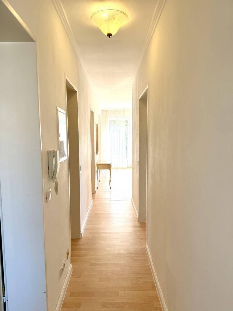 Großzügiges Mehrfamilienhaus mit vielseitigen Nutzungsmöglichkeiten
