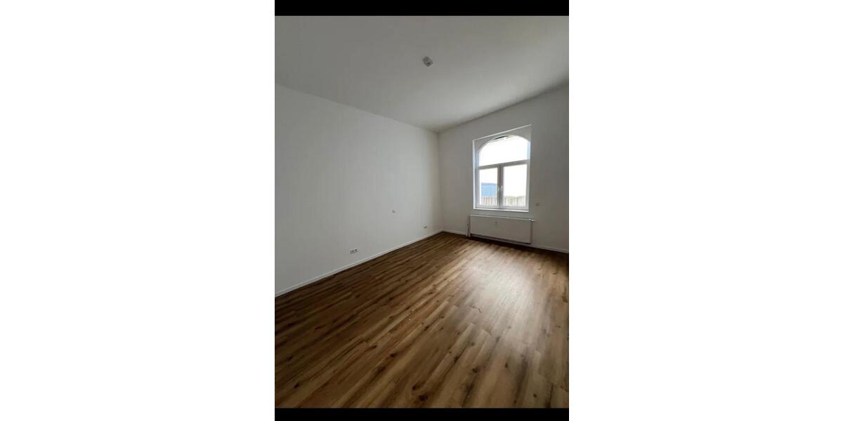 Erdgeschoßwohnung Düsseldorf Stadtbezirk 2 - 2 Zimmer, 95 m&sup2;, 1.050&euro; | Angebot:26413862