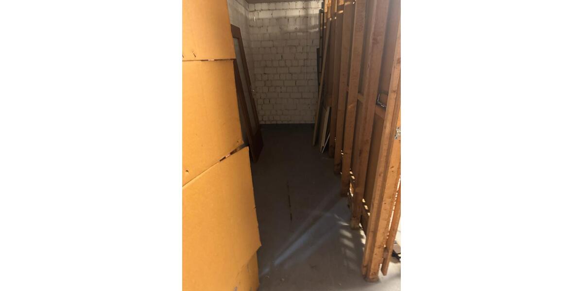 3 Zimmerwohnung mit Loggia und Tiefgaragenplatz 3 zimmer