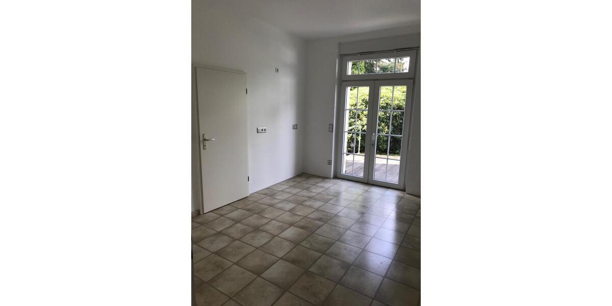 Erdgeschoßwohnung Halver - 3.5 Zimmer, 86 m&sup2;, 615&euro; | Angebot:26135883