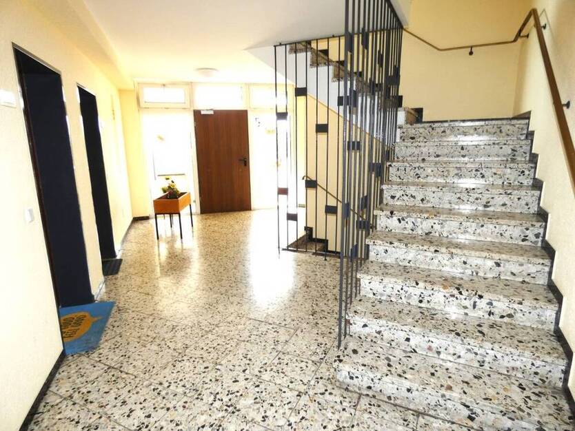 Helle City-Wohnung mit Balkon und modernem Bad - zentrale Lage