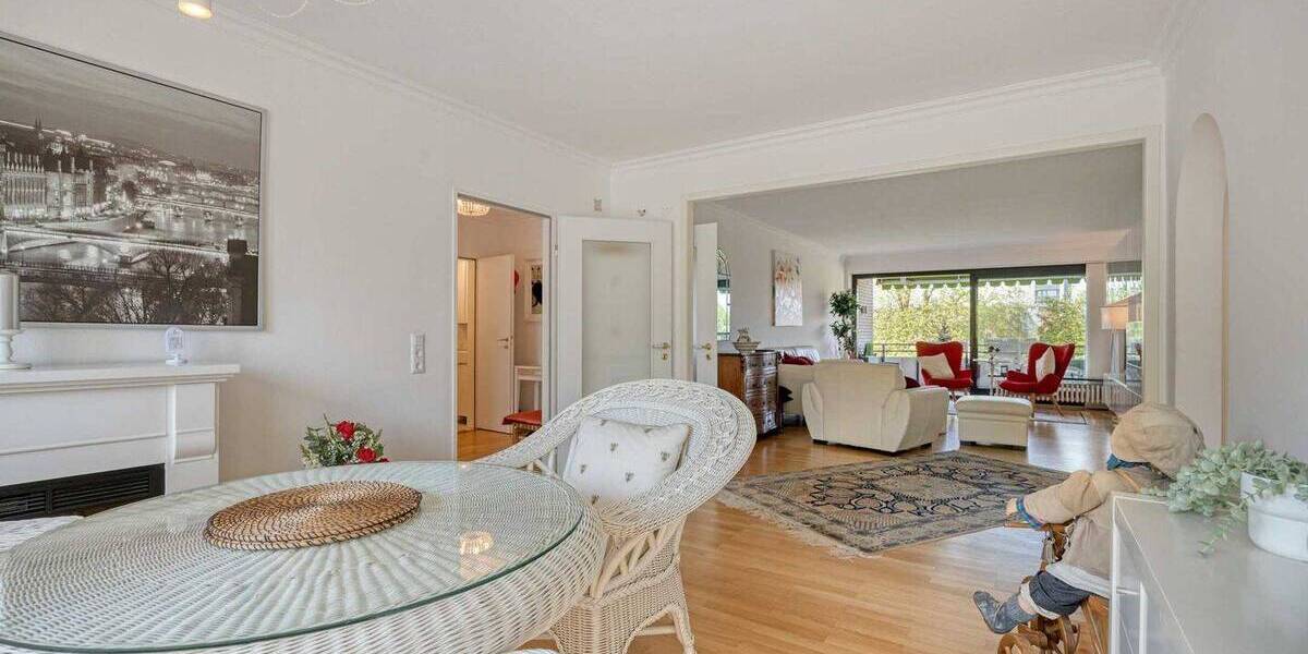 Etagenwohnung Düsseldorf Urdenbach - 3 Zimmer, 105 m&sup2;, 495.000&euro; | Angebot:26902072