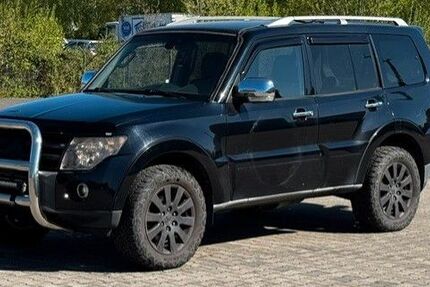 Mitsubishi Pajero 247.722 km 8.999 &euro; Wuppertal 42389