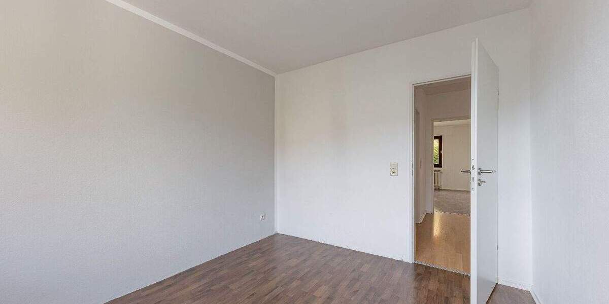 Mehrgenerationenwohnen am Schwelmer Loh: Reihenmittelhaus mit zwei Wohneinheiten 6 zimmer