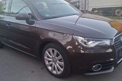 Audi A1 90.000 km 9.970 &euro; wuppertal 42277