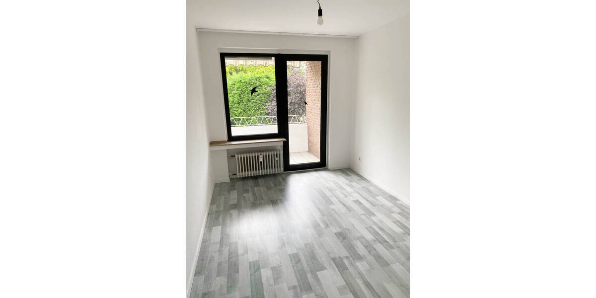 Etagenwohnung Düsseldorf Hassels - 3 Zimmer, 75 m&sup2;, 799&euro; | Angebot:26909176