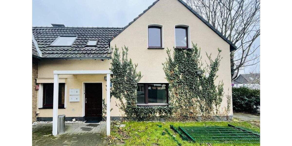 Renovierungsbedürftiges Einfamilienhaus mit kleinem Garten in Hilden 5 zimmer