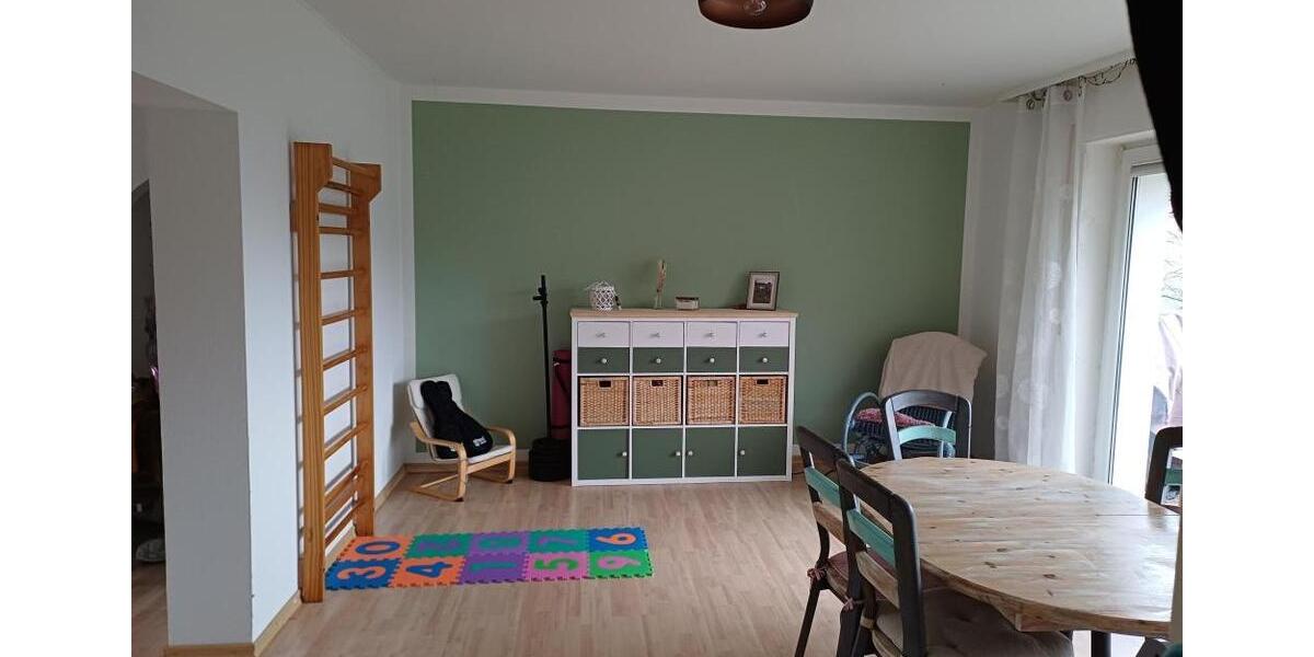 Etagenwohnung Marienheide - 3 Zimmer, 87 m&sup2;, 750&euro; | Angebot:25757005