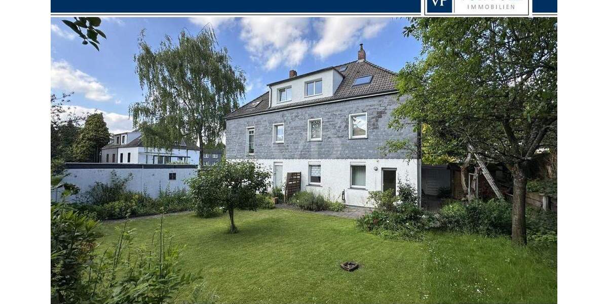 Drei-Familienhaus in beliebter Wohnlage mit Garage und Stellplatz 6 zimmer