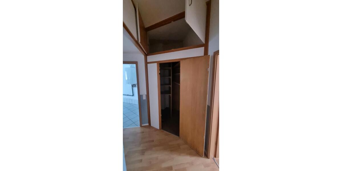 Charmante 4-Zimmer Dachgeschosswohnung zimmer