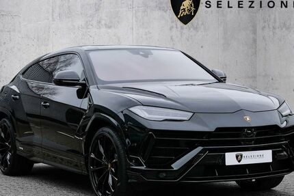 Lamborghini Urus 13.700 km 294.900 € Düsseldorf 40476