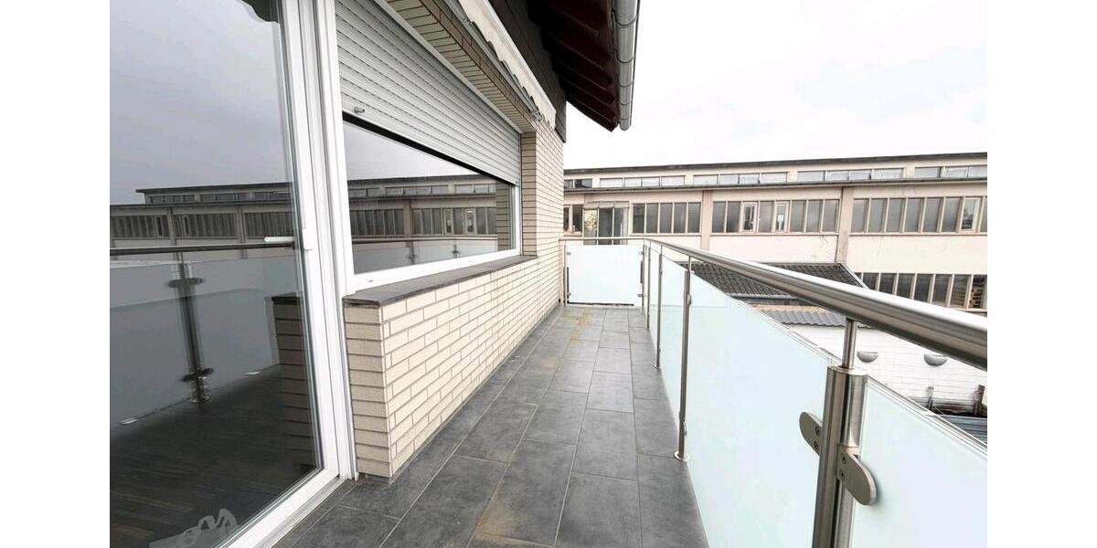 Etagenwohnung Hilden - 3 Zimmer, 120 m&sup2;, 1.400&euro; | Angebot:26312970