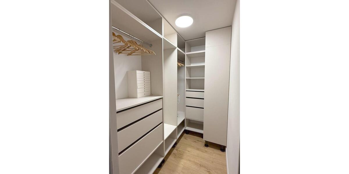 Maisonettenwohnung Düsseldorf Derendorf - 4.5 Zimmer, 100 m&sup2;, 2.400&euro; | Angebot:25637901